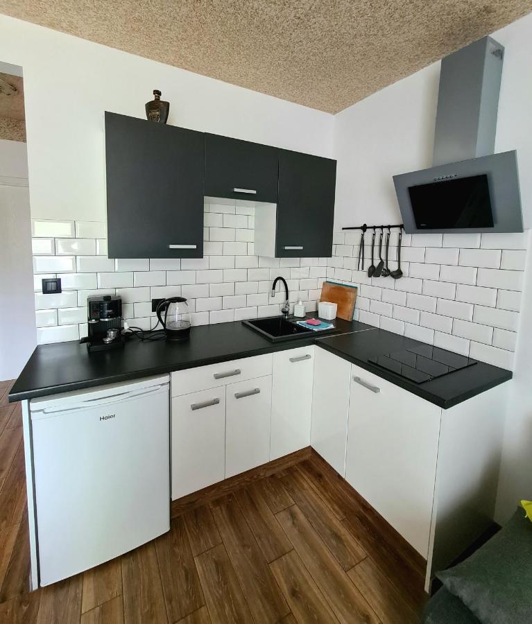 Apartamenty Katarina اوسترزوكي دولن المظهر الخارجي الصورة