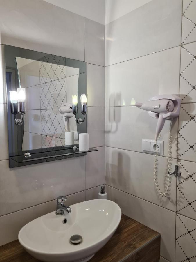 Apartamenty Katarina اوسترزوكي دولن المظهر الخارجي الصورة