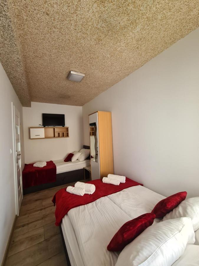Apartamenty Katarina اوسترزوكي دولن المظهر الخارجي الصورة